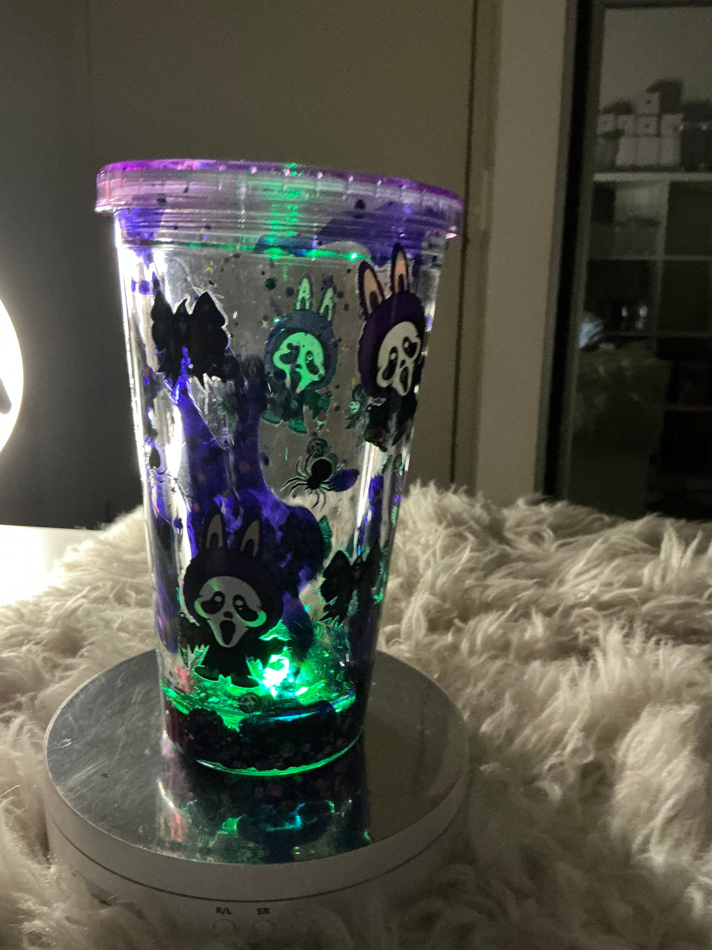 ‘Halloween light cups