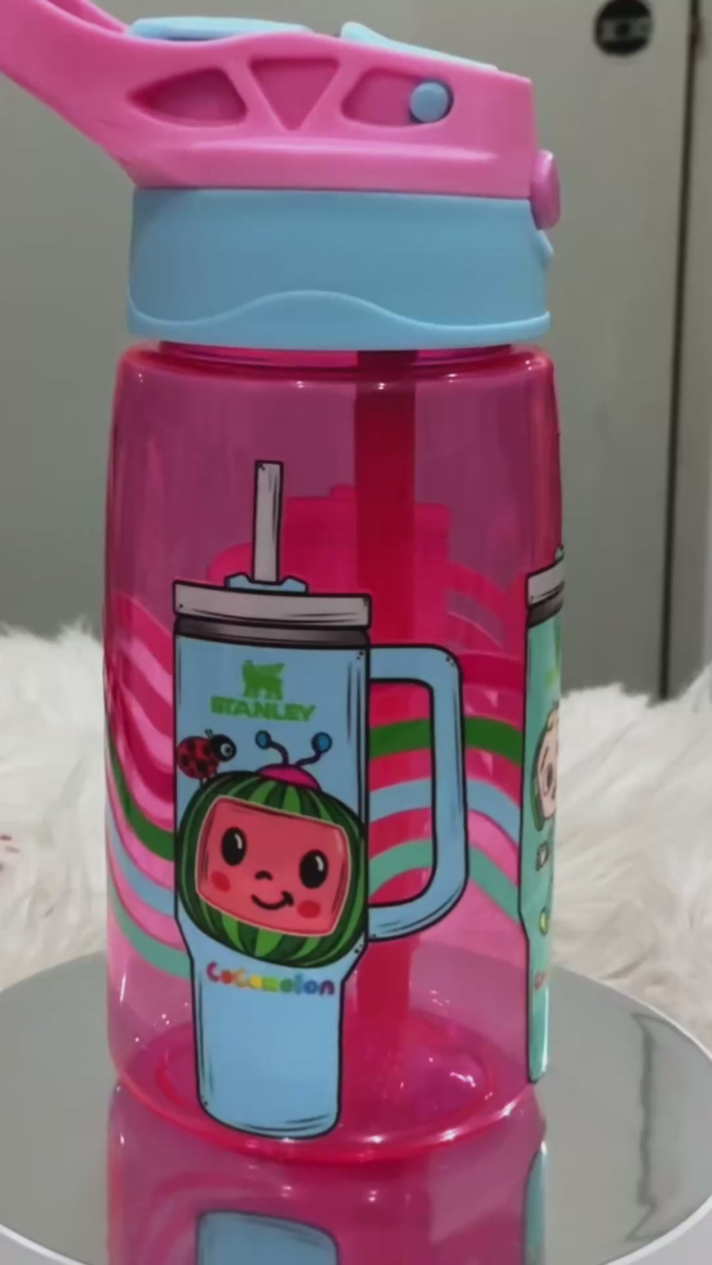 Kids cocomelon bottle